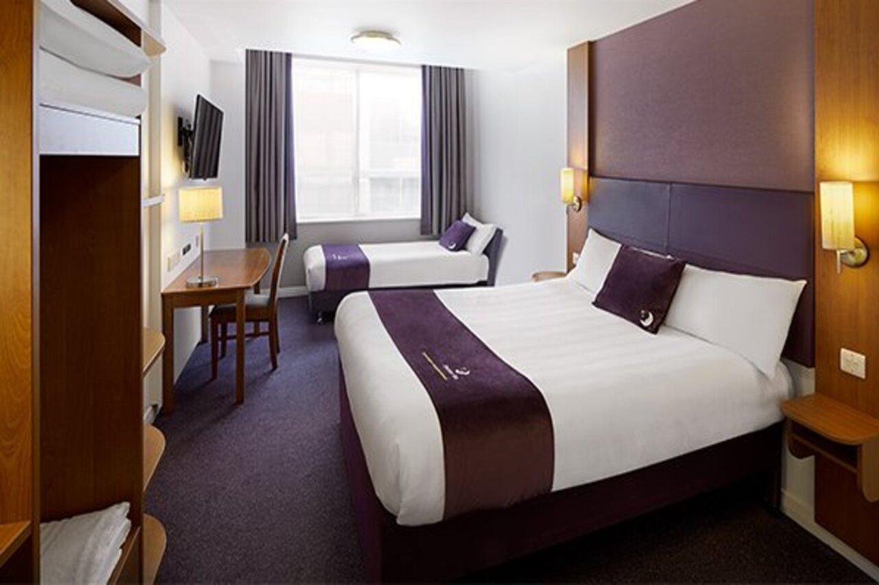 Premier Inn Newcastle Airport Exterior photo