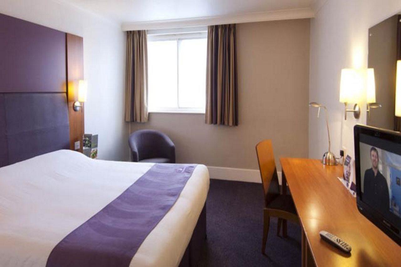 Premier Inn Newcastle Airport Exterior photo